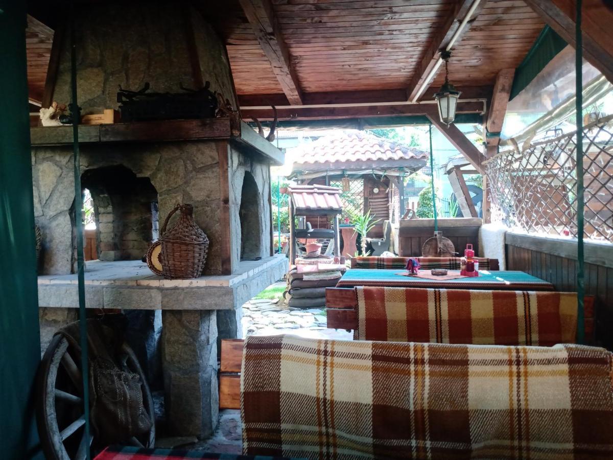Кръчмъ При Байката Alpin Hotel Рибарица Екстериор снимка